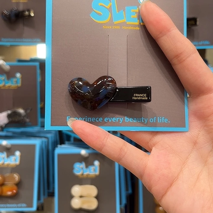 布艺铁合金蓝咖爱心