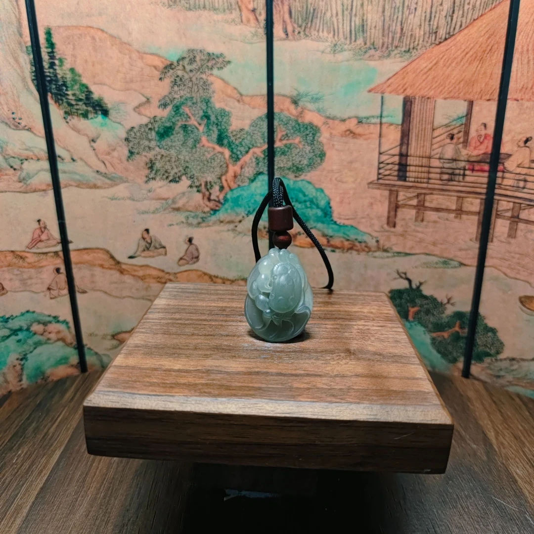 N和田玉八方来财吊坠0631