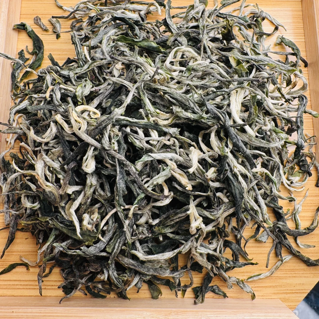 云南龙川春尖绿茶清香型耐泡香醇实惠