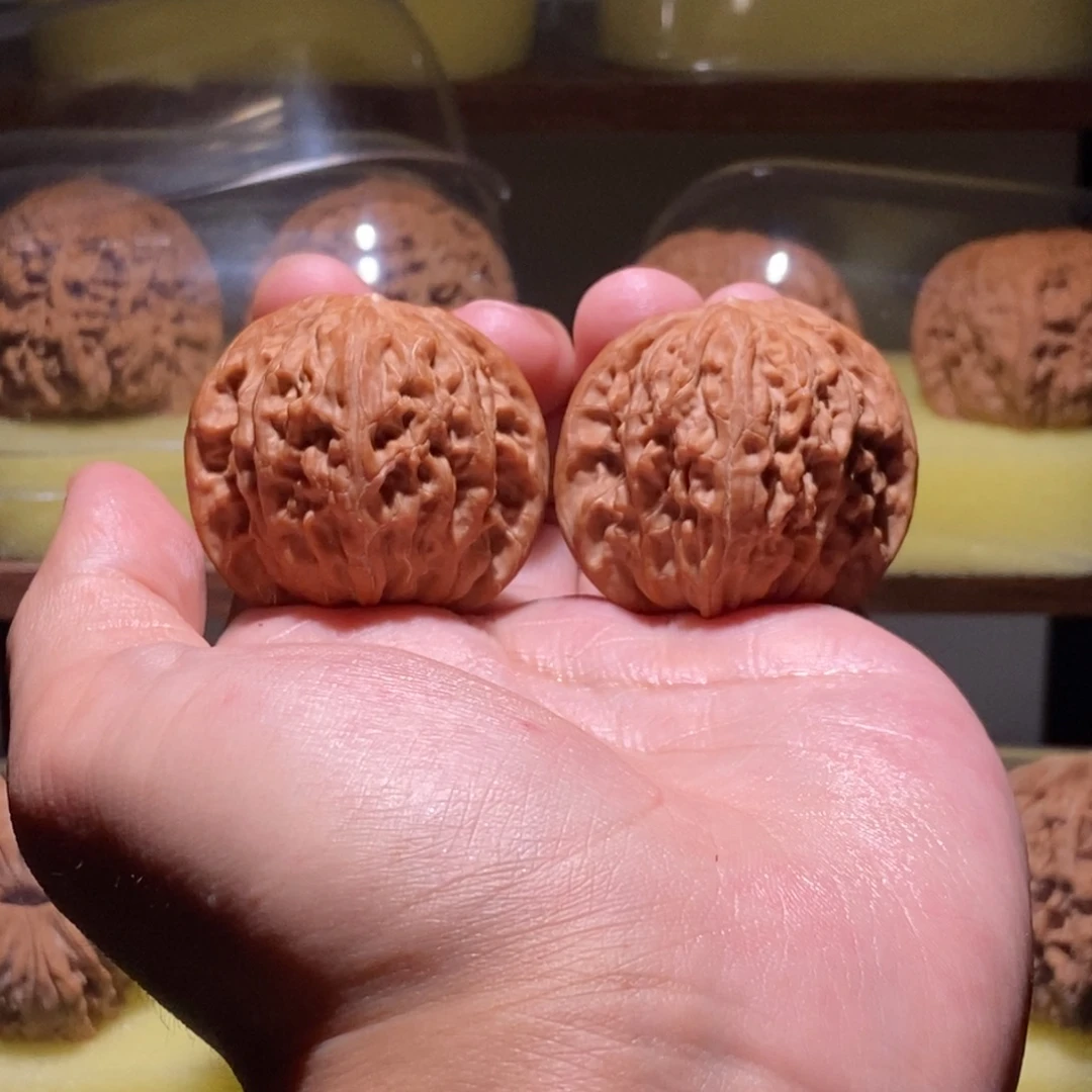 吊坠文玩核桃全品39尺磨盘血磨红皮山地精品对