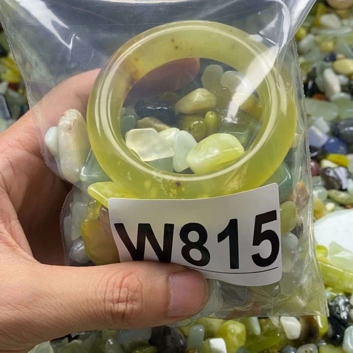 未镶嵌岫玉鱼缸石