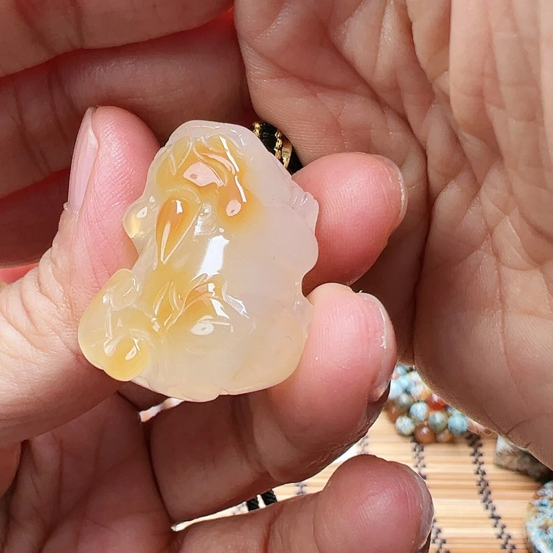 未镶嵌玛瑙/玉髓珠宝半成品