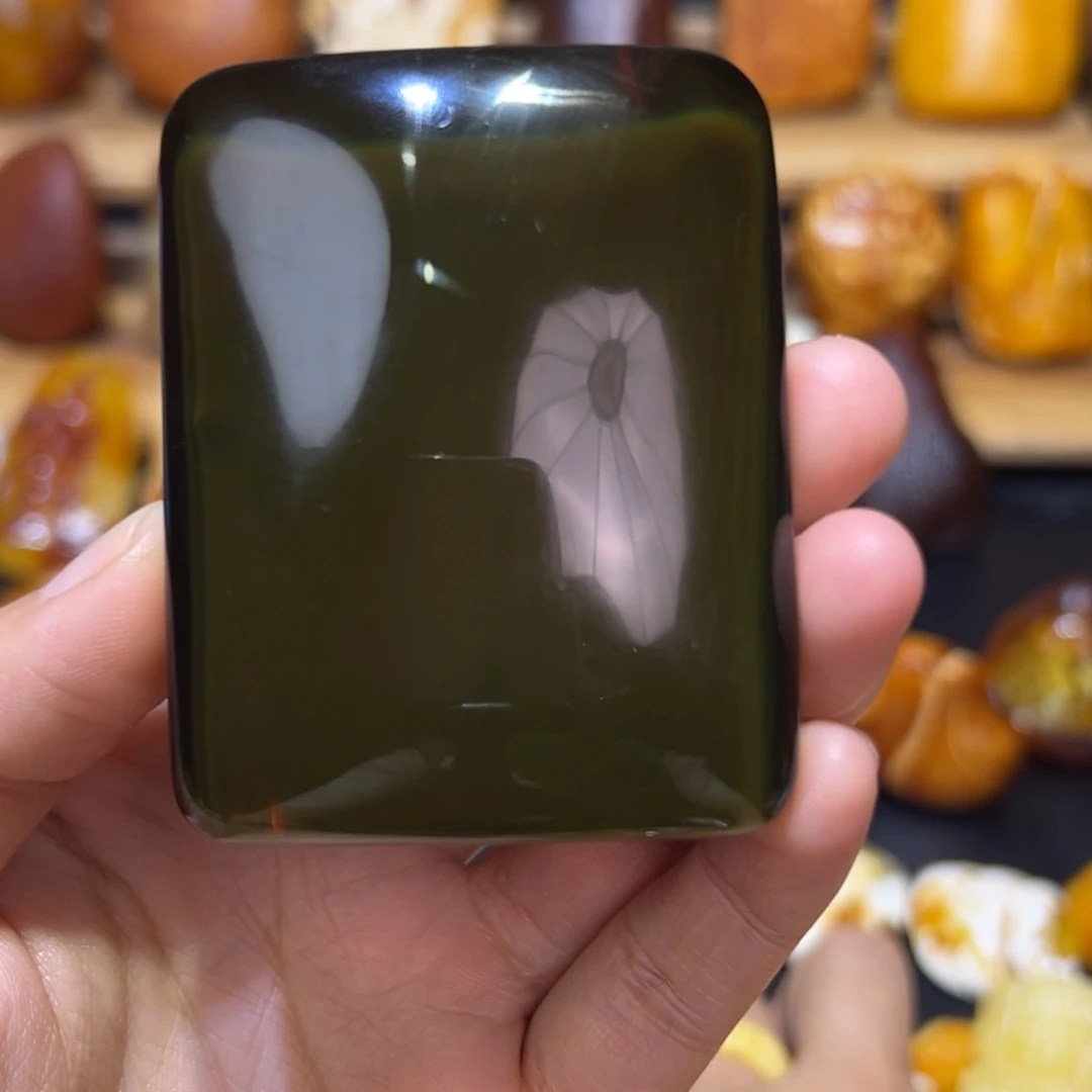 大***哥定制琥珀未镶嵌琥珀蜜蜡