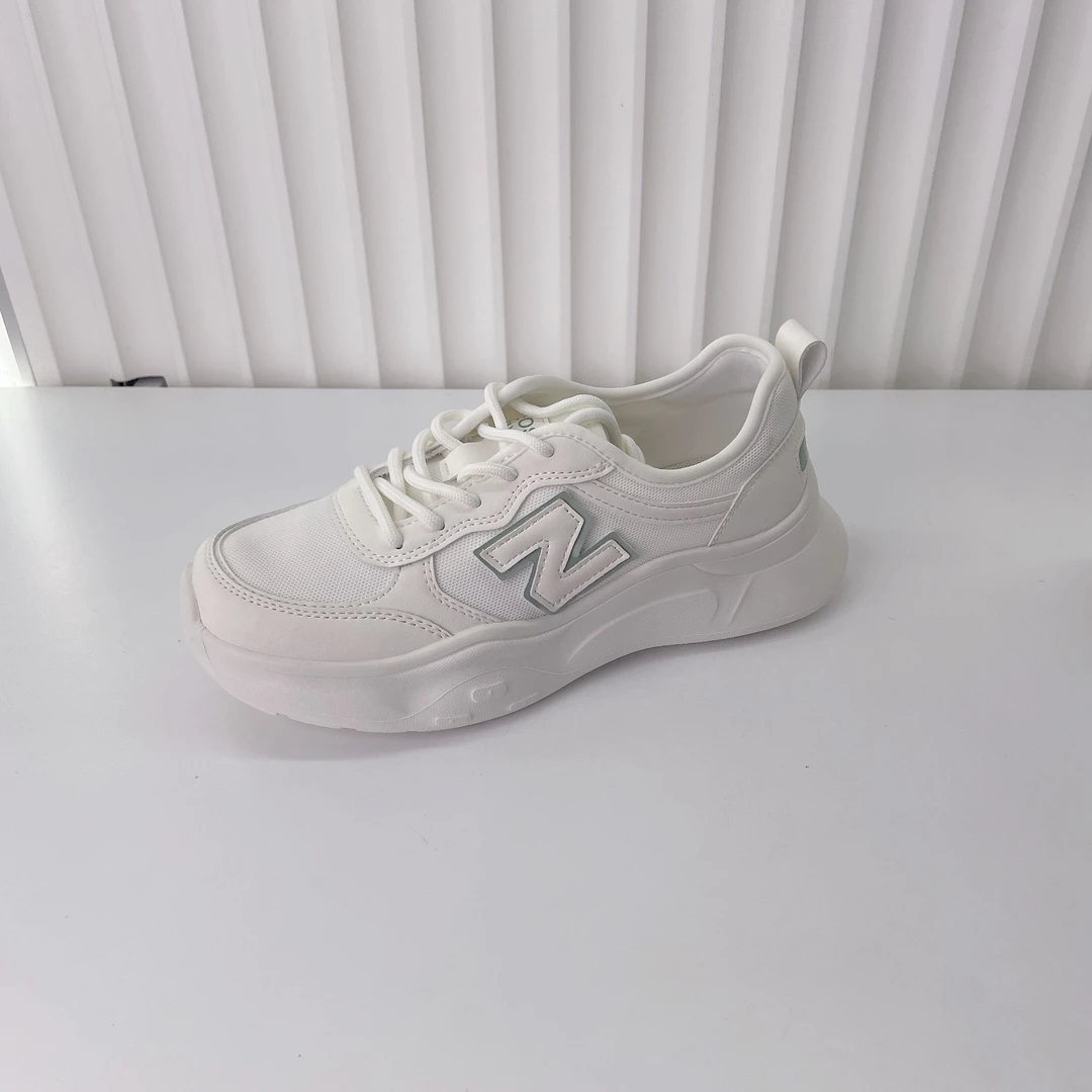 2025秋冬季新款百搭老爹鞋时尚休闲简约中跟女鞋3128