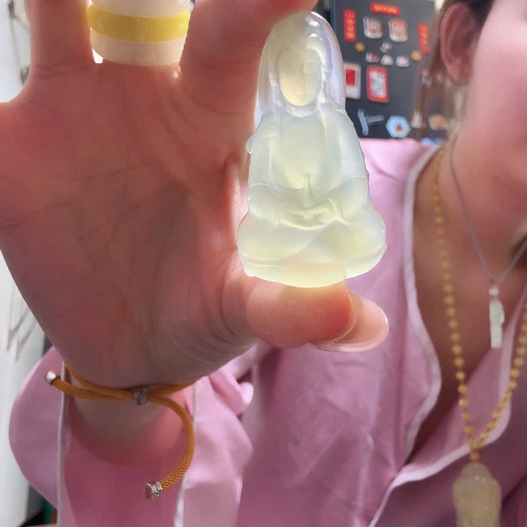 蛇纹石玉素衣观音未镶嵌