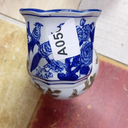 四***兔陶瓷制品瑕疵处理