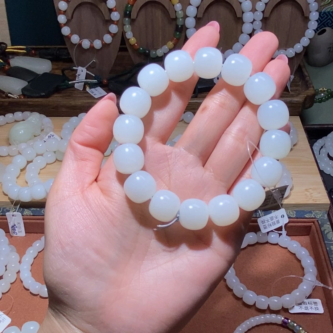 和田玉手串未镶嵌D**y14