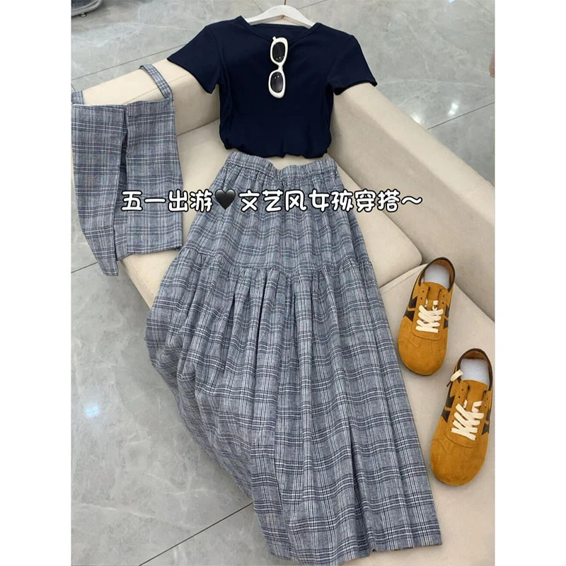 夏季搭配一整套2025新款时尚减龄显瘦正肩短袖格子半身裙两件套装