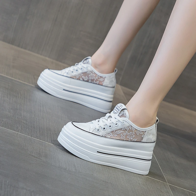 夏天新款内增高小白鞋女士网面8CM厚底坡跟休闲散步透气网鞋韩版