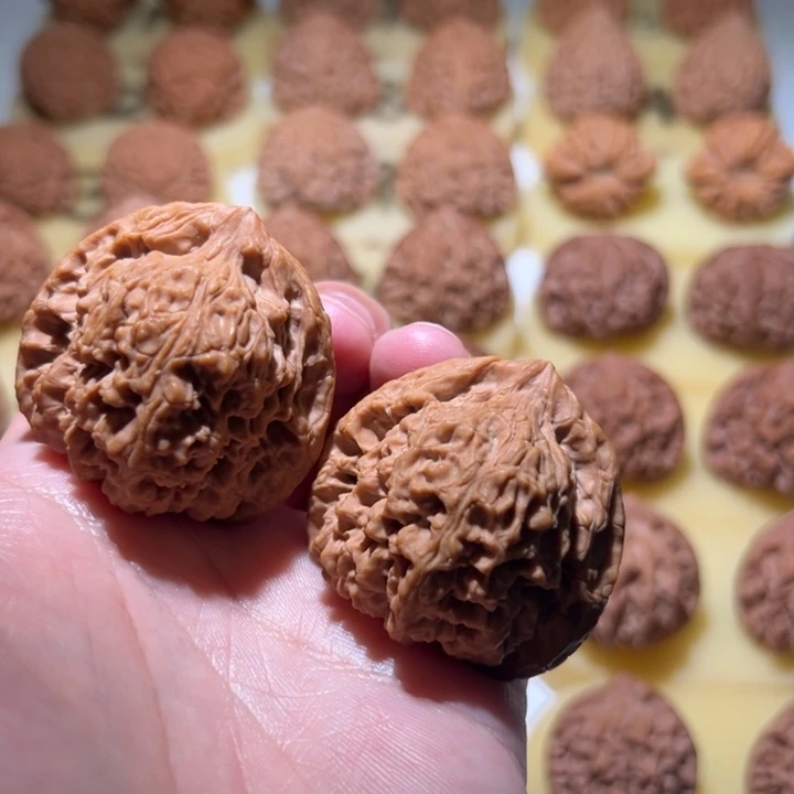 吊坠文玩核桃三角南疆44