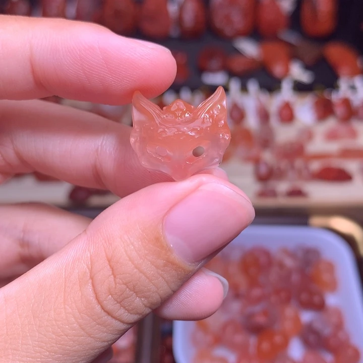 南红玛瑙未镶嵌珠宝半成品狐狸面具