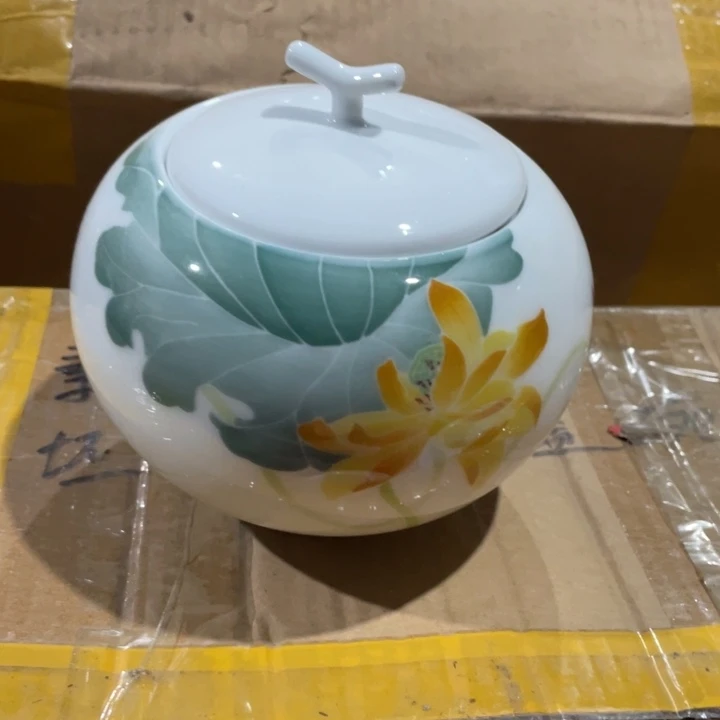 摆件陶瓷盘子碗都好便宜