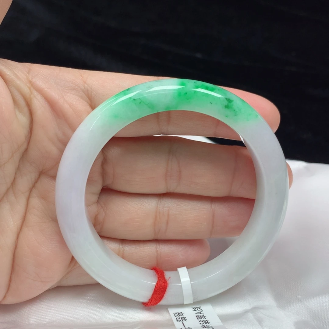 翡翠手镯未镶嵌正圈58.5