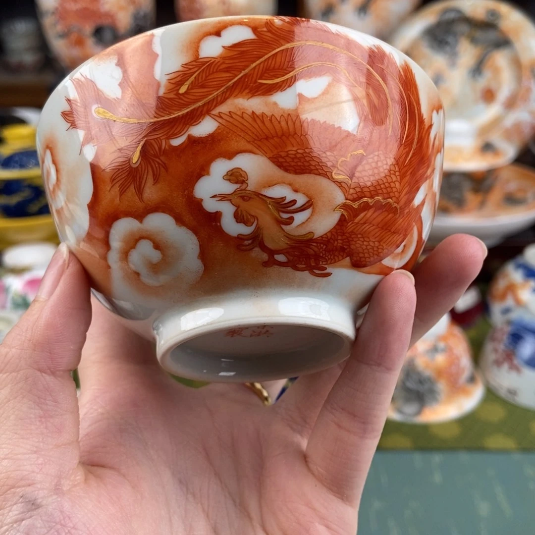 陶瓷的设计师是一个人