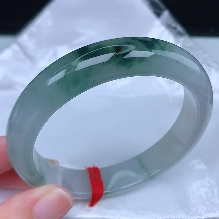 未镶嵌手镯翡翠天然