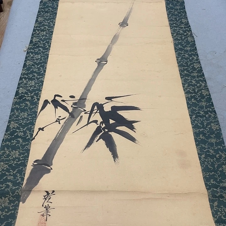 K***9绢本你在干嘛呢我