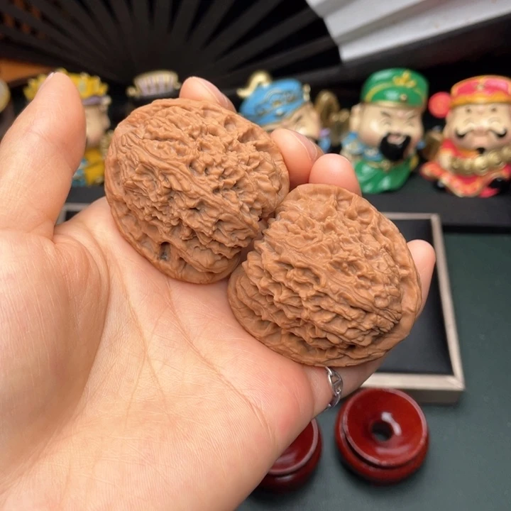 文玩核桃吊坠43尺满肉拉丝大高炮