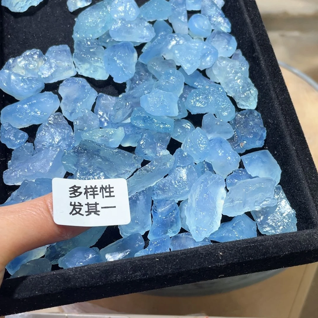 水晶摆件…..未镶嵌30g