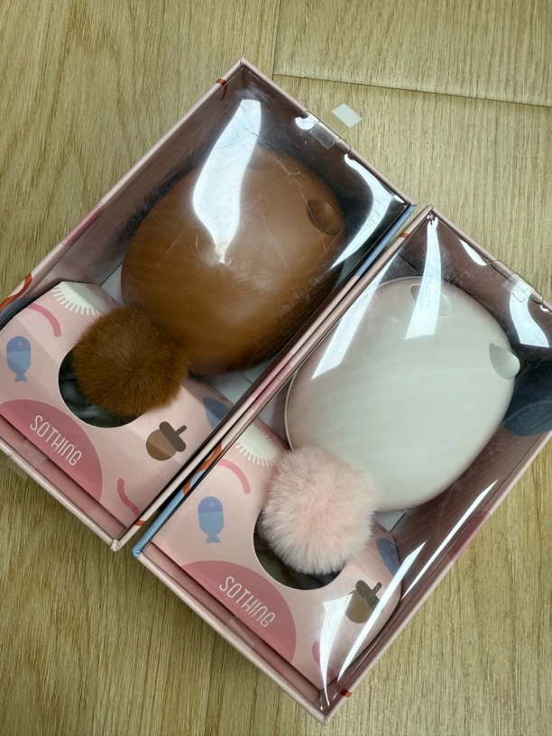 好看的松鼠工艺摆件