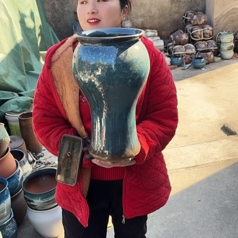 口21高38瑕疵底裂盆子。