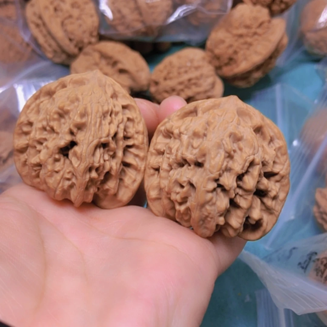 【闪购商品】摆件核桃42霞云岭有修