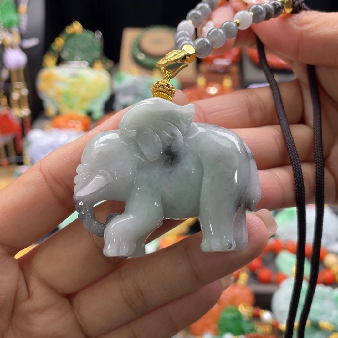 翡翠颈饰未镶嵌代编织