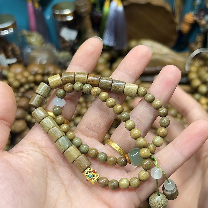 维腊木（绿檀）无事牌