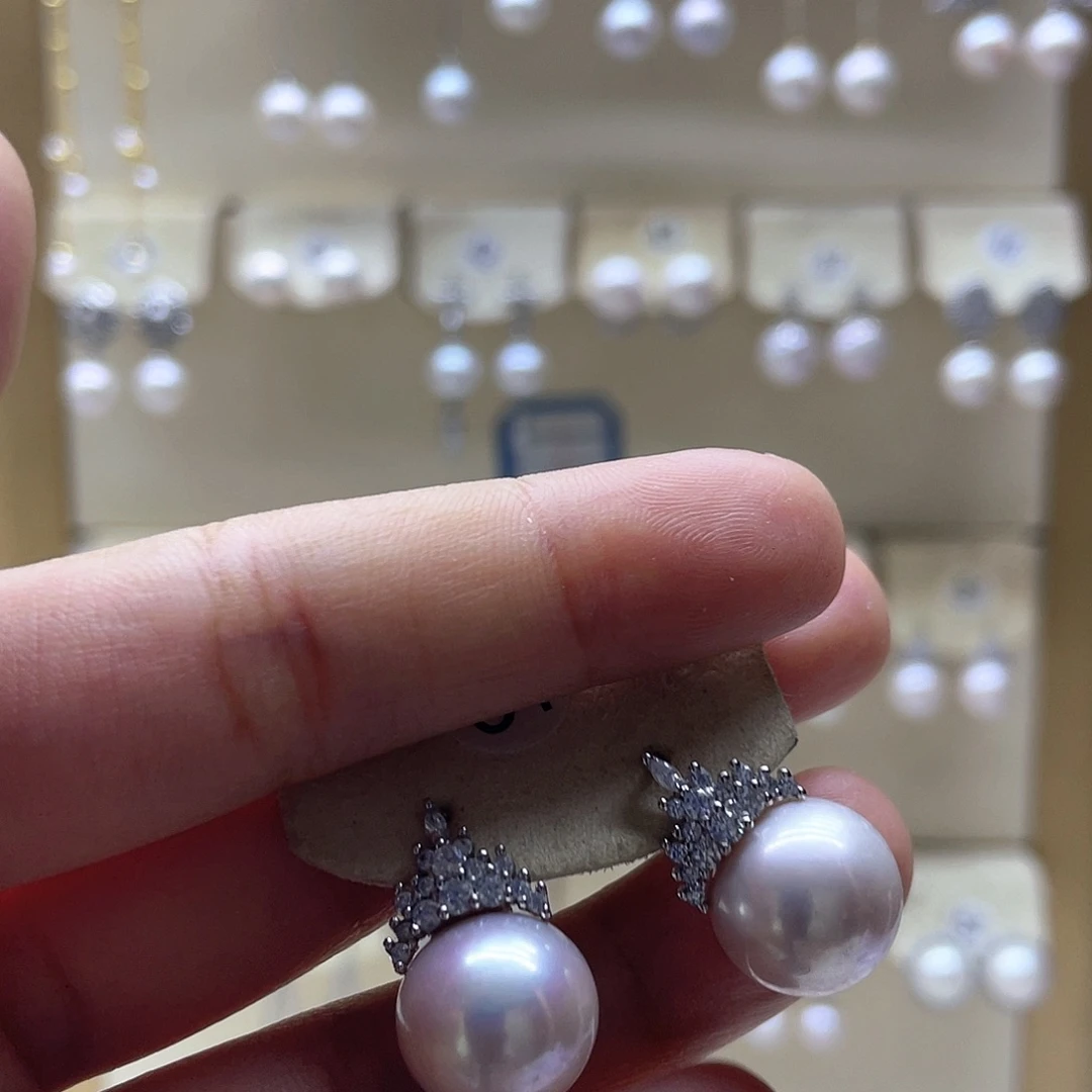 银S925镶嵌淡水珍珠耳饰