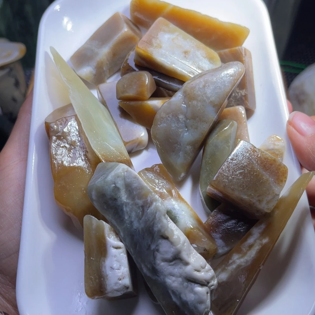 未镶嵌和田玉珠宝半成品