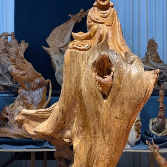 柏木（崖柏）根雕摆件