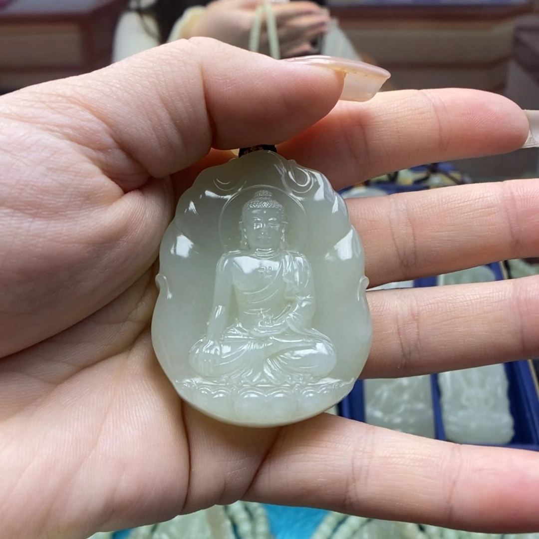 和田玉颈饰未镶嵌天*