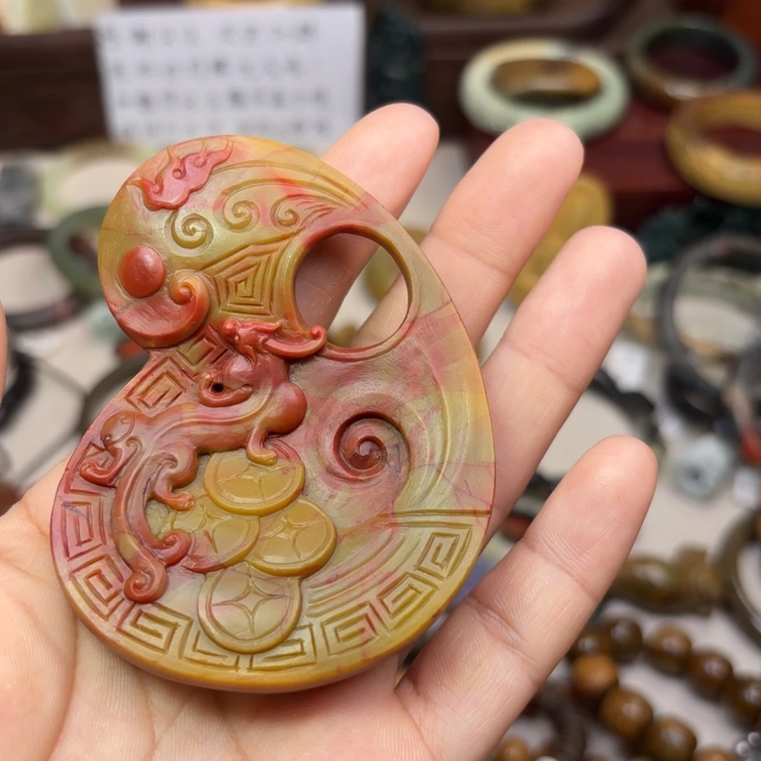 玛瑙/玉髓颈饰未镶嵌金*草zhan guo h
