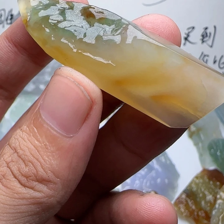 未镶嵌定制翡翠不包工