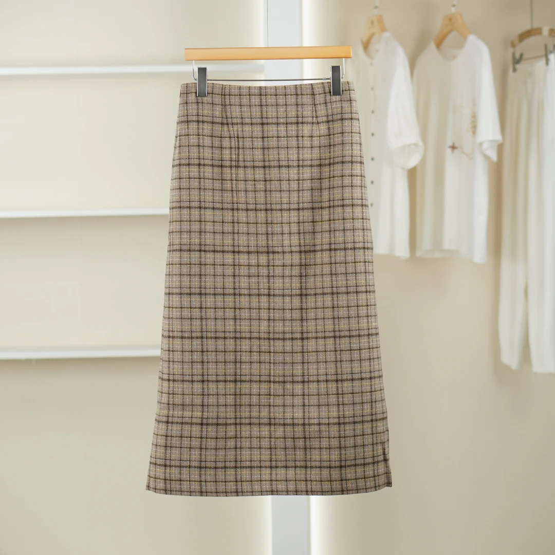 麦迪尚品 一路童行【沙YM】31020472 秋冬厚款格纹直筒长半裙