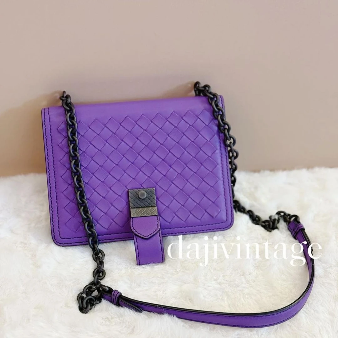 95新 BOTTEGA VENETA/葆蝶家 大吉中古/BV紫色编织链条斜挎包