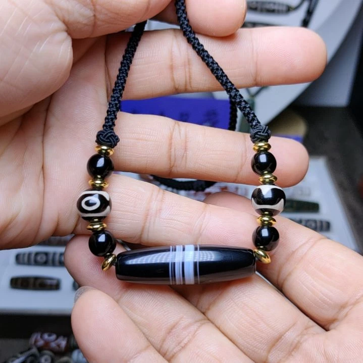 玛瑙/玉髓颈饰未镶嵌