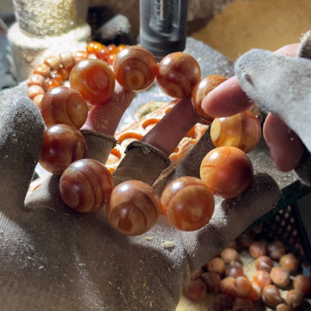 辛***@松木（琥珀木）手串/手链2.5打三通