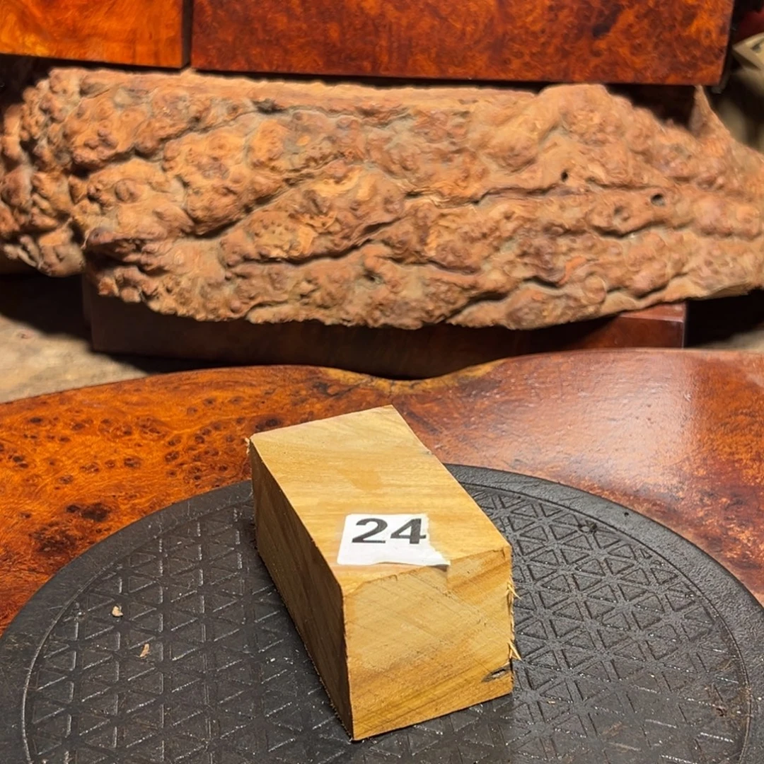 劉***9大果紫檀（缅甸花梨）