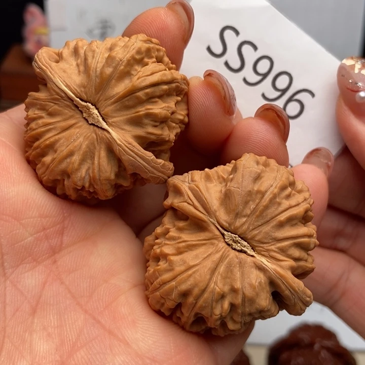 文玩核桃把件大肚肉球白41