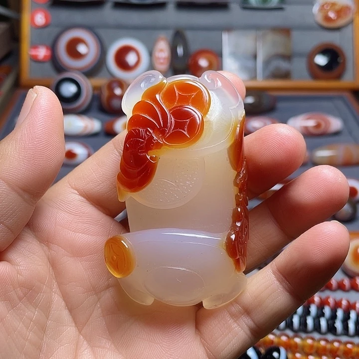 未镶嵌颈饰玛瑙/玉髓
