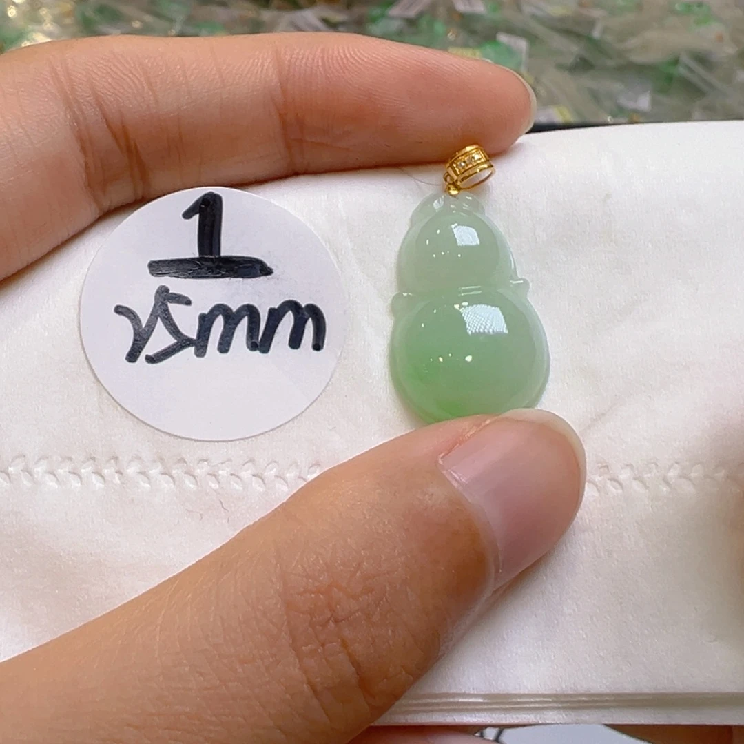 吊坠(不含链)18K金镶嵌翡翠