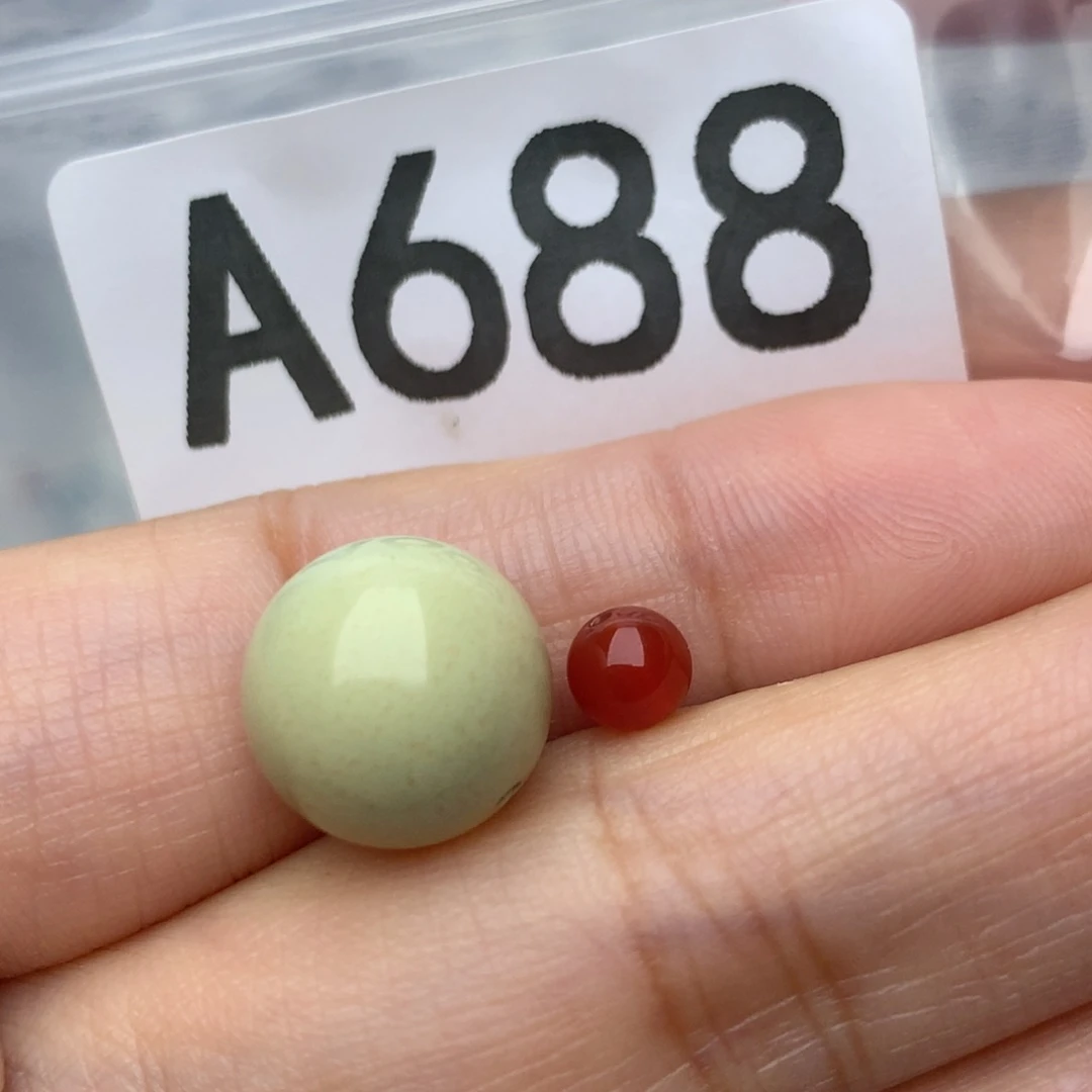 未镶嵌南红玛瑙珠宝奇石