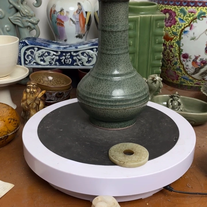 花瓶紫砂瓷器瓷器