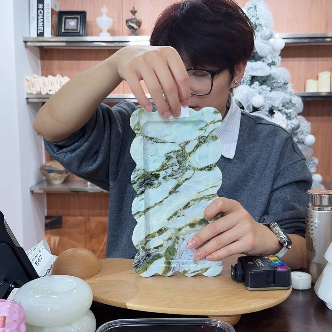 大理石845。 马尔代夫蓝饼干盘