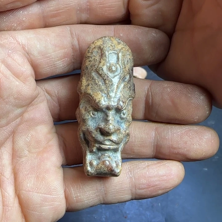 静***远和田玉未镶嵌挂件