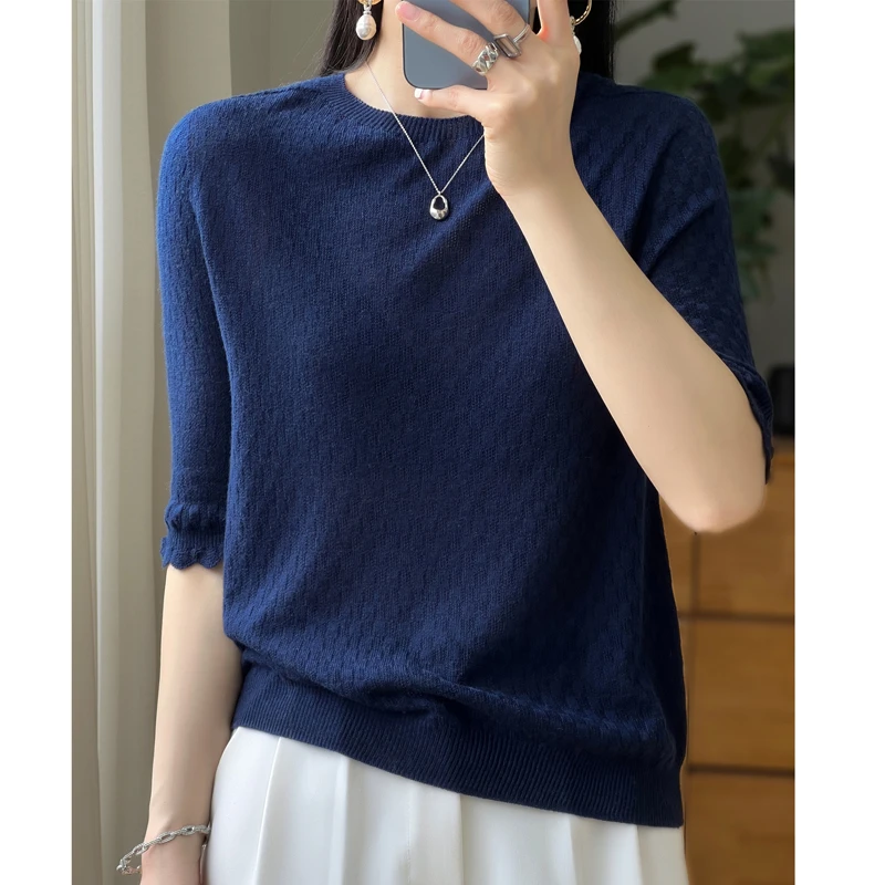 一线成衣精纺羊毛圆领中袖内搭D607