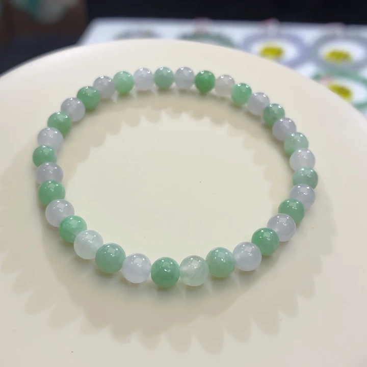 翡翠未镶嵌手链卡5.6福利款