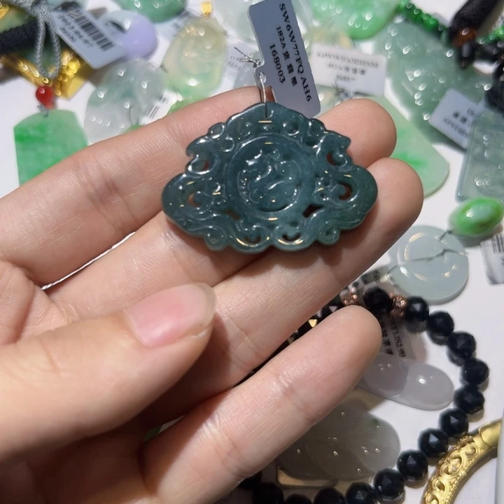翡翠颈饰未镶嵌天然翡翠A货