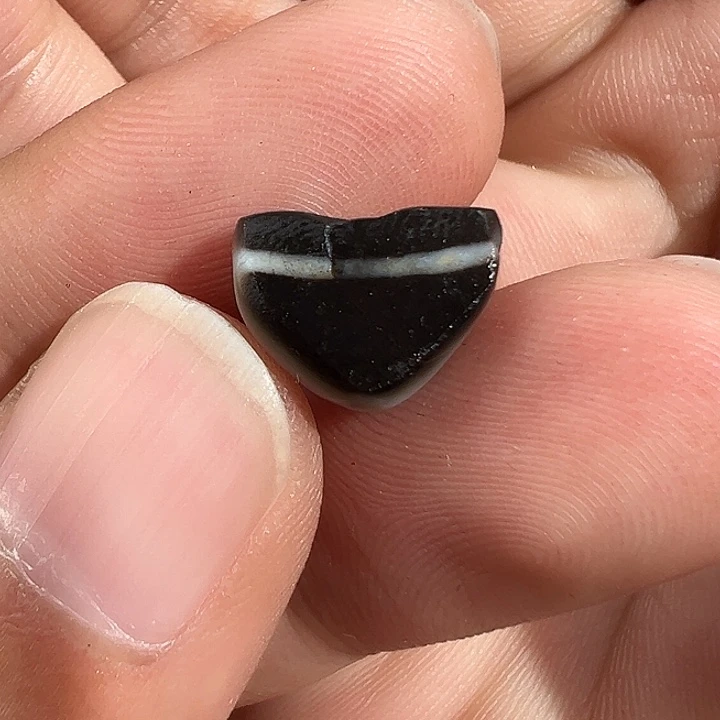 玛瑙/玉髓未镶嵌珠宝半成品X4.  12-9