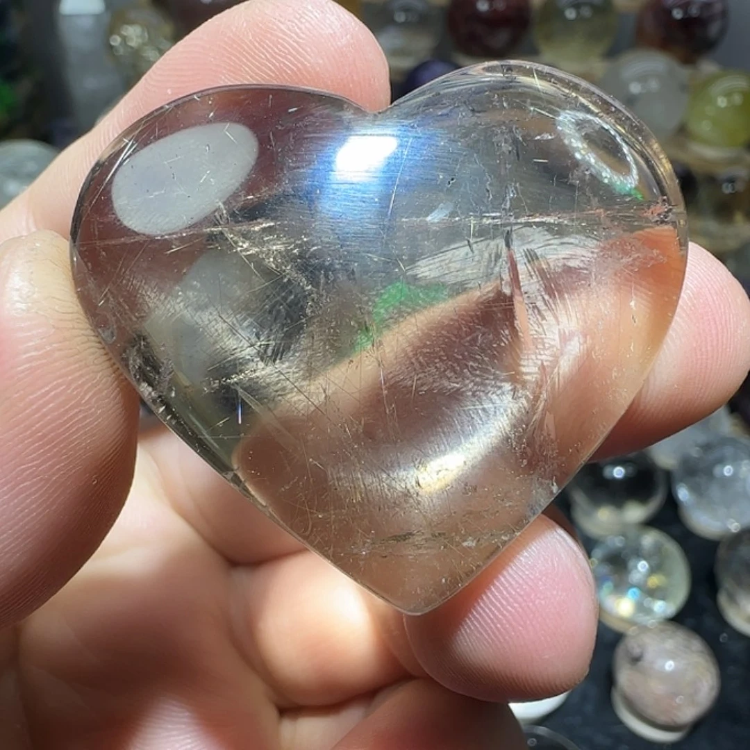 水晶珠宝半成品未镶嵌发晶爱心